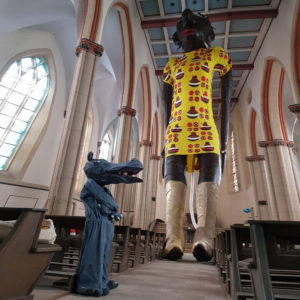 Snuff Puppets Punch Agathe in church